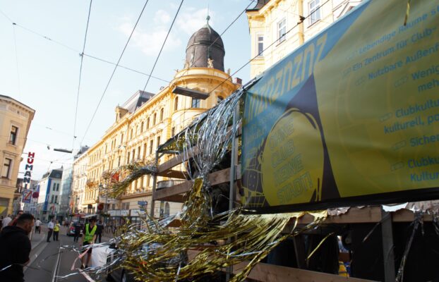 FROZine “Medien und Demokratie & Bedeutung von Clubkultur”